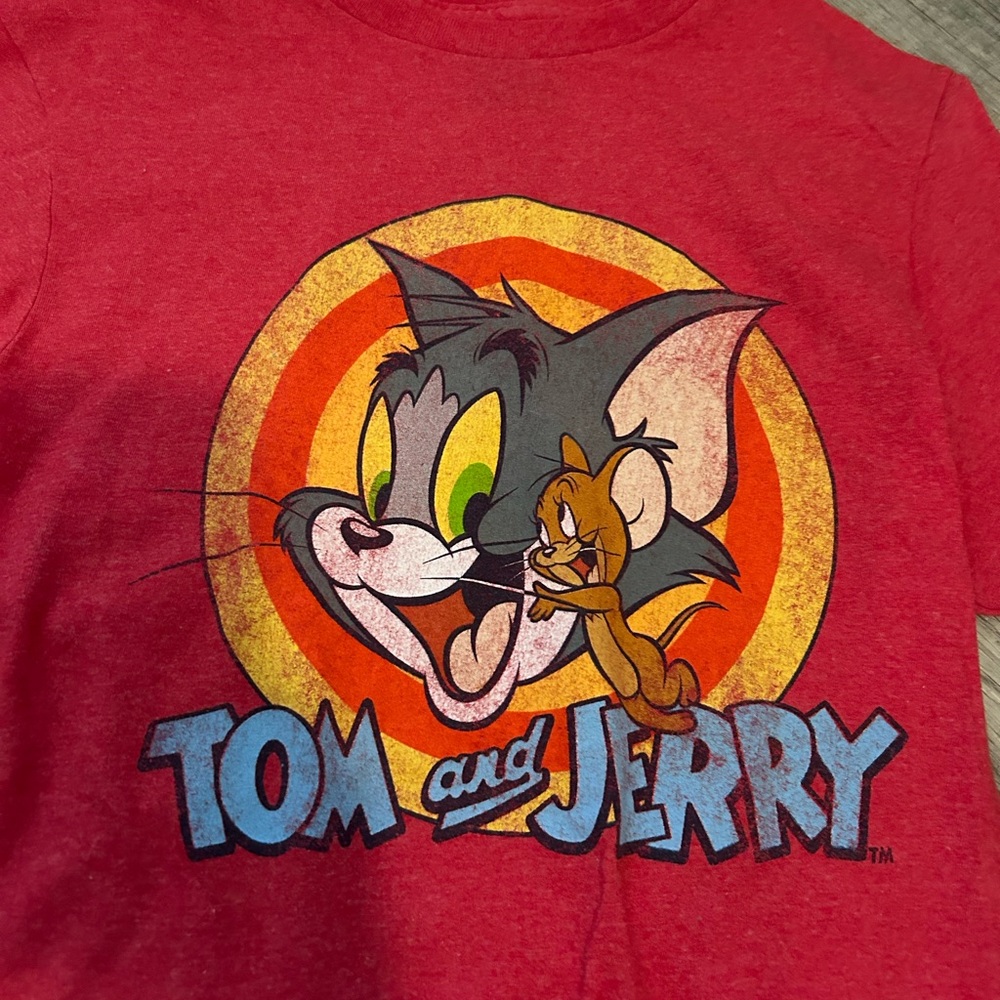 Tom and Jerry shirt